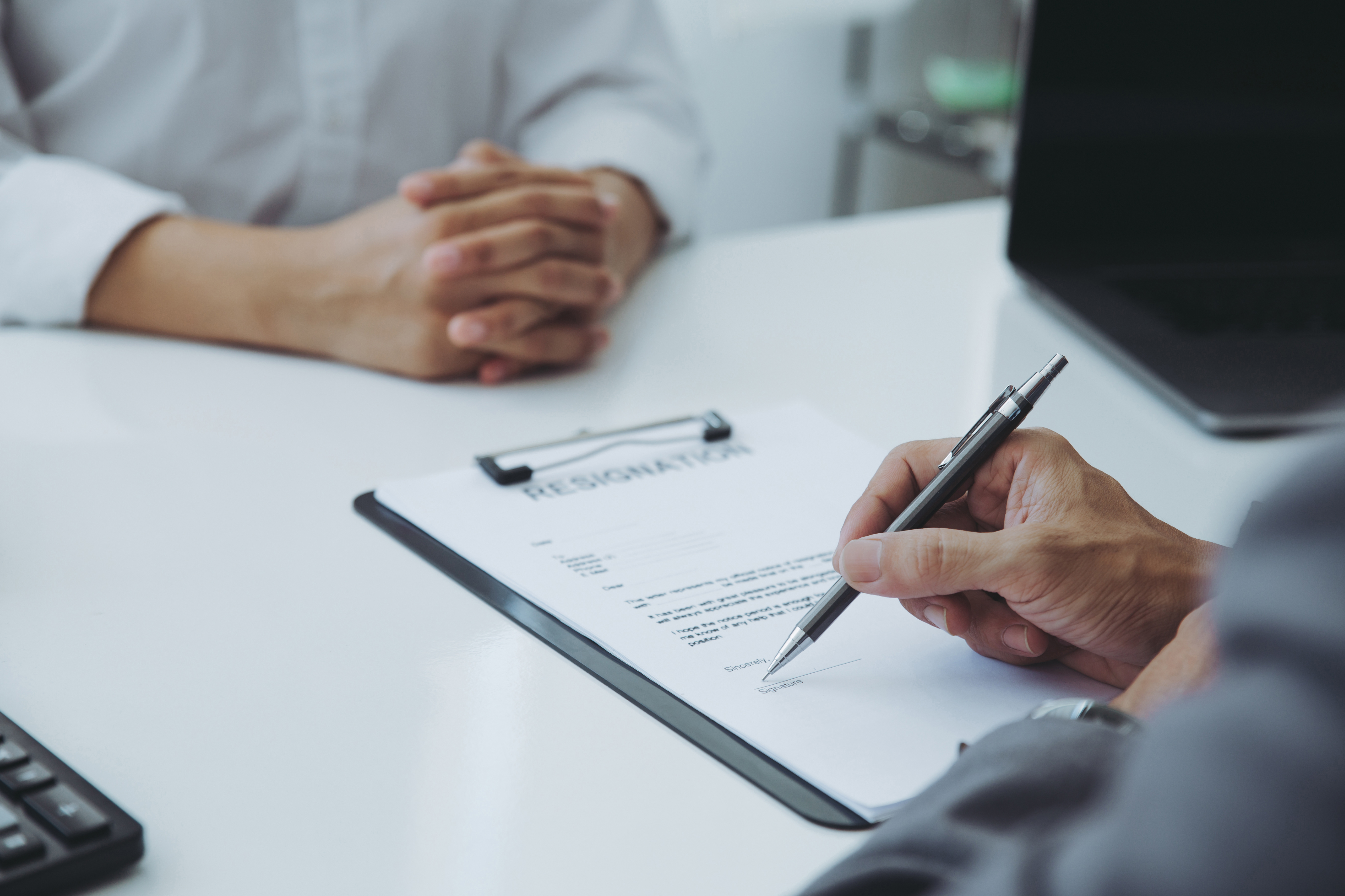 Exame Demissional: Obrigatório ou Opcional ao Encerrar um Contrato de Trabalho? Exame Demissional: Obrigatório ou Opcional ao Encerrar um Contrato de Trabalho?